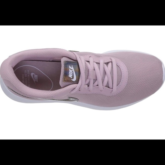 (SOLD)Nike Running 🏃‍♀️ Shoe Sz 6.5 - Picture 2 of 5